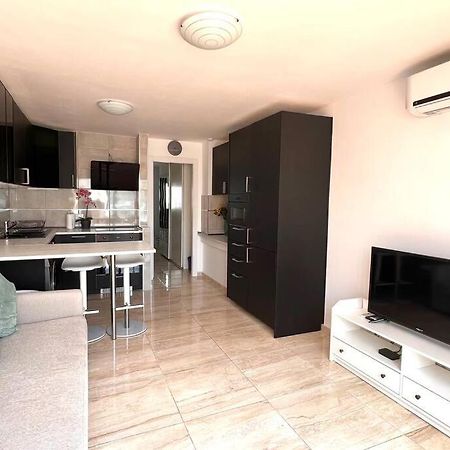 Casa Teddy - Central And Modern One Bedroom Apartment Тіас Екстер'єр фото